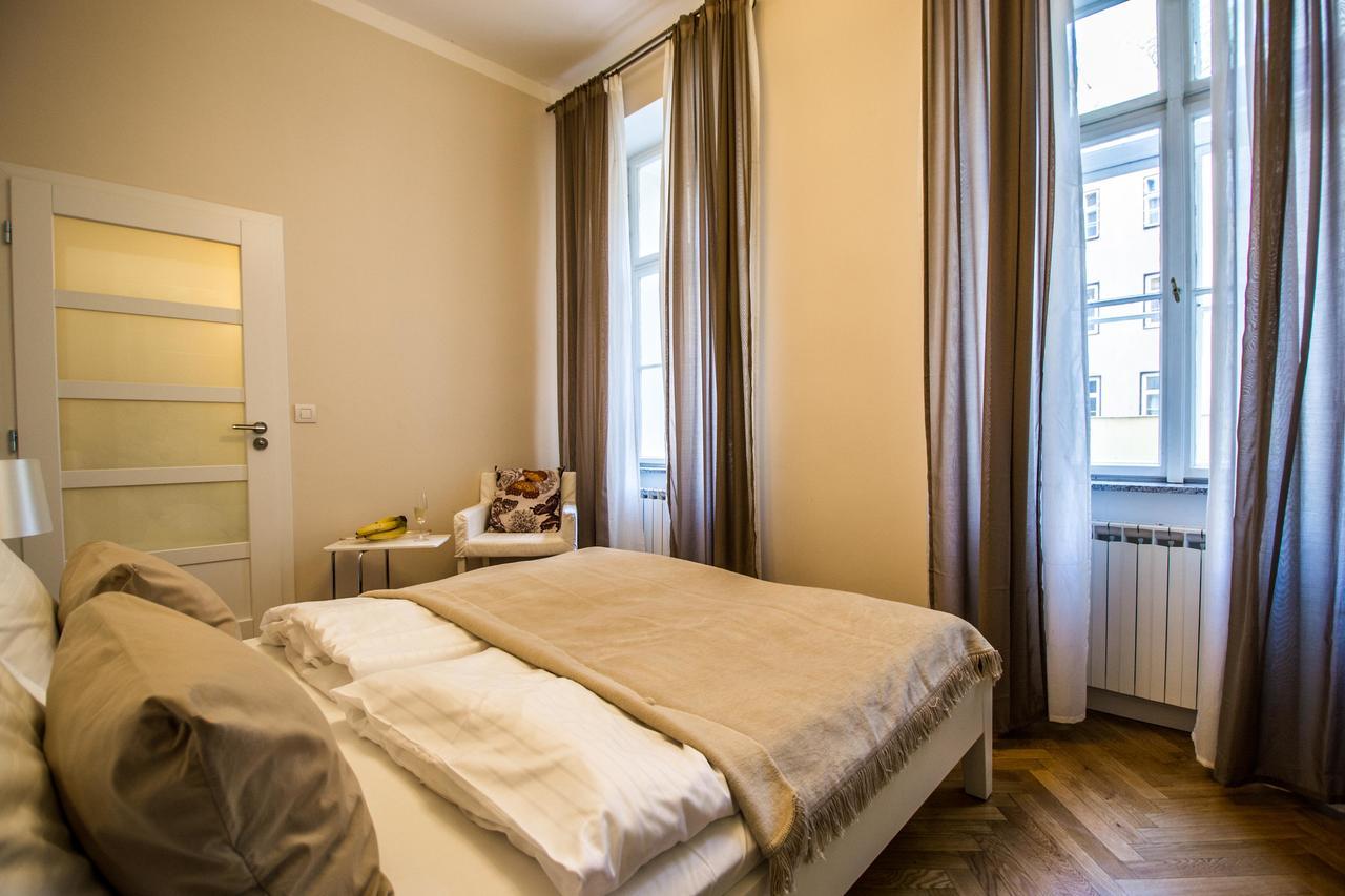 Vojtesska Apartment By Ruterra Prag Eksteriør billede