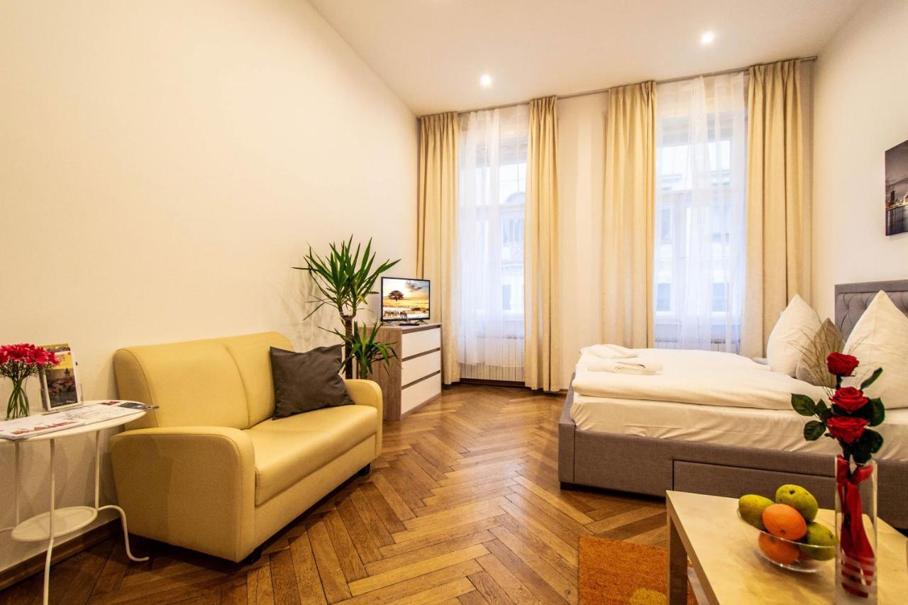 Vojtesska Apartment By Ruterra Prag Eksteriør billede