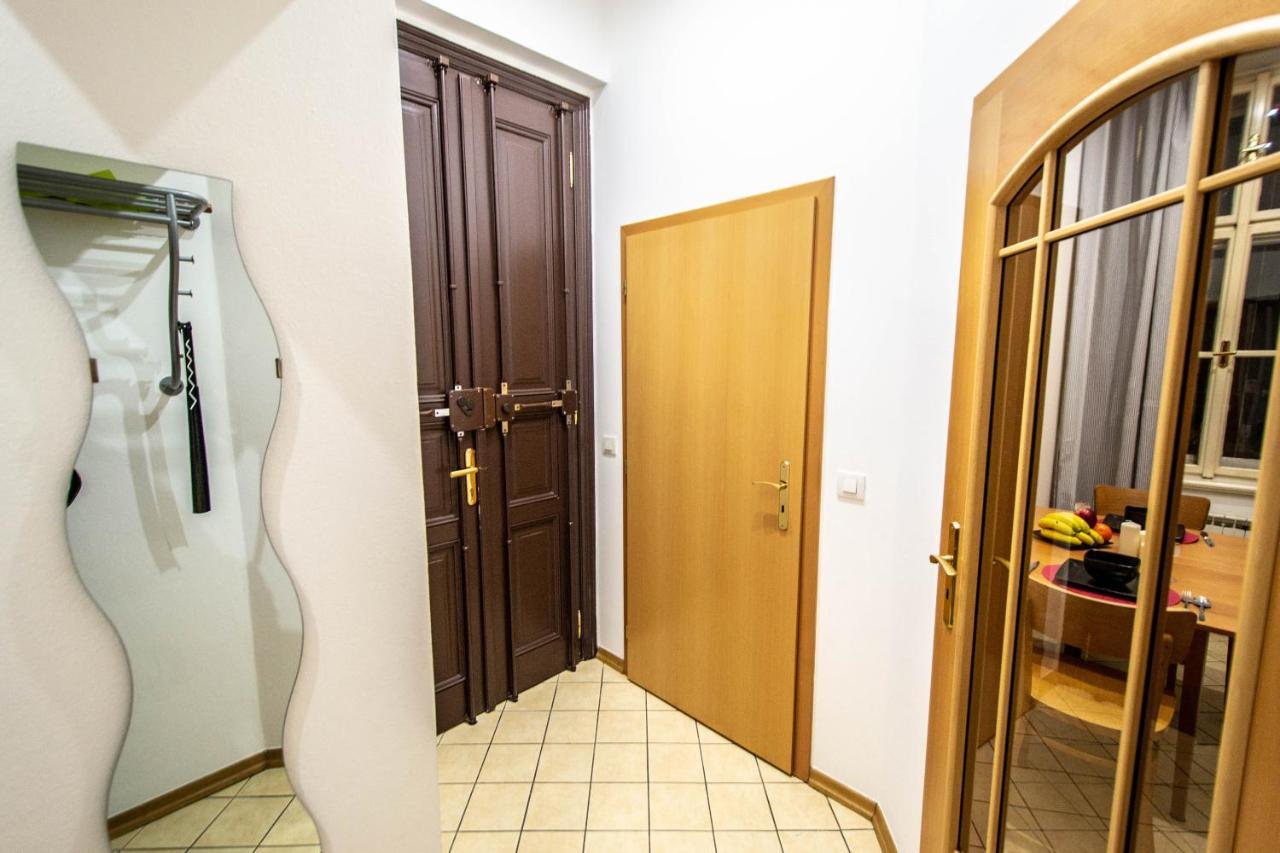Vojtesska Apartment By Ruterra Prag Eksteriør billede
