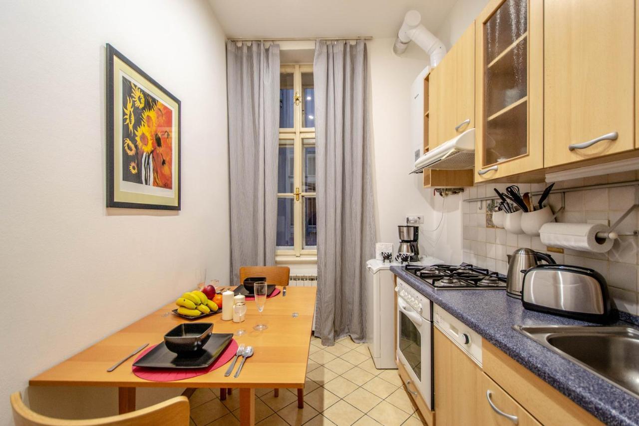 Vojtesska Apartment By Ruterra Prag Eksteriør billede